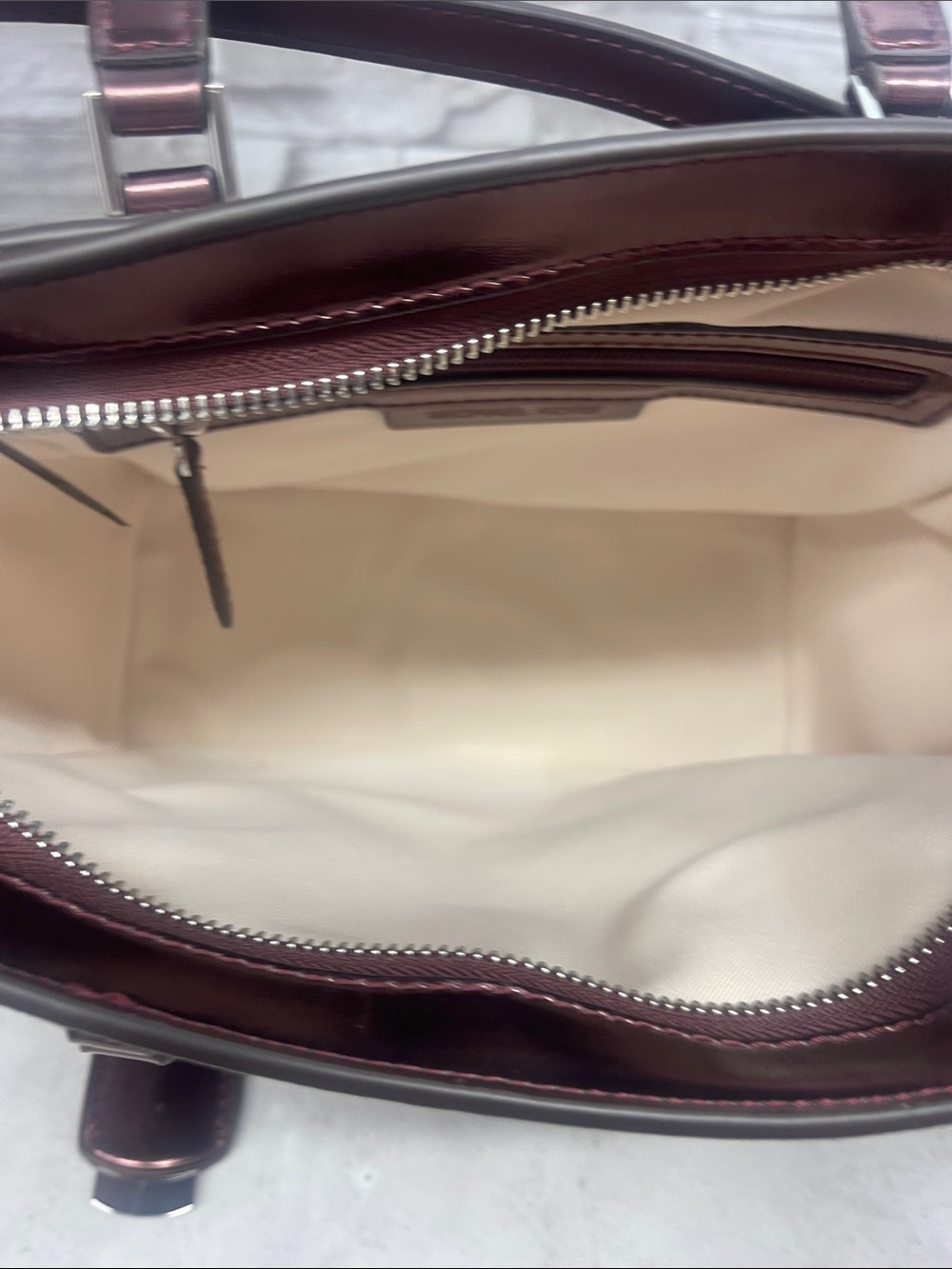 Michael Kors Taryn Metallic Logo Saffiano Tote & Matching Wallet Oxblood - Picture 10 of 13